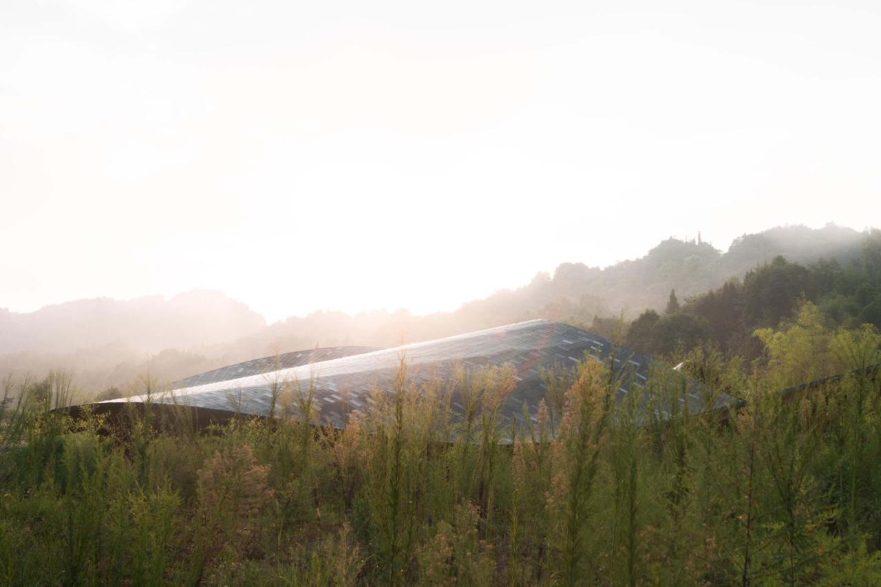 BIM建筑|柒村艺术设计中心 / 时地建筑