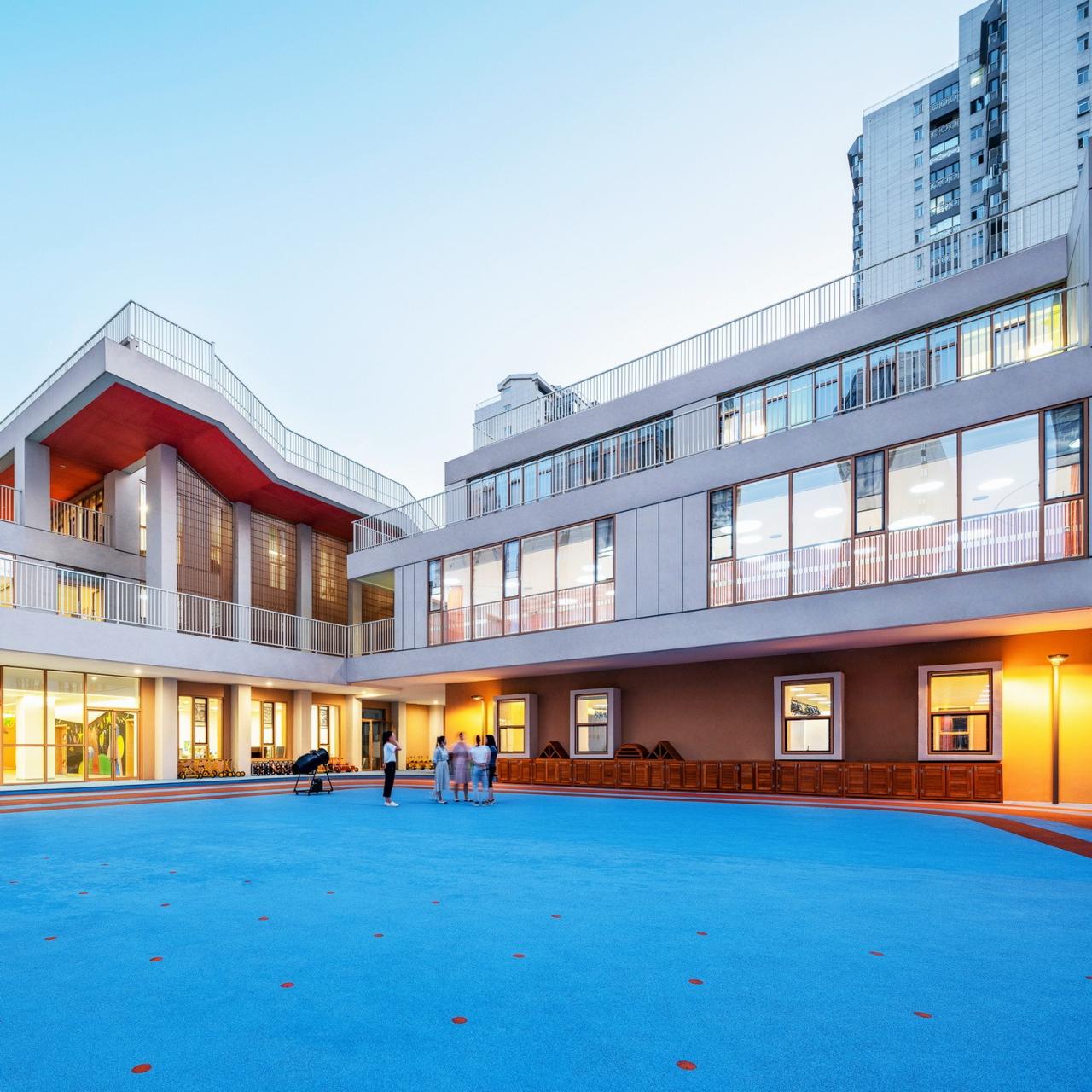 BIM建筑|这可能是小城幼儿园的天花板了：陕西安康高新第五幼儿园 / UUA建筑师事务所