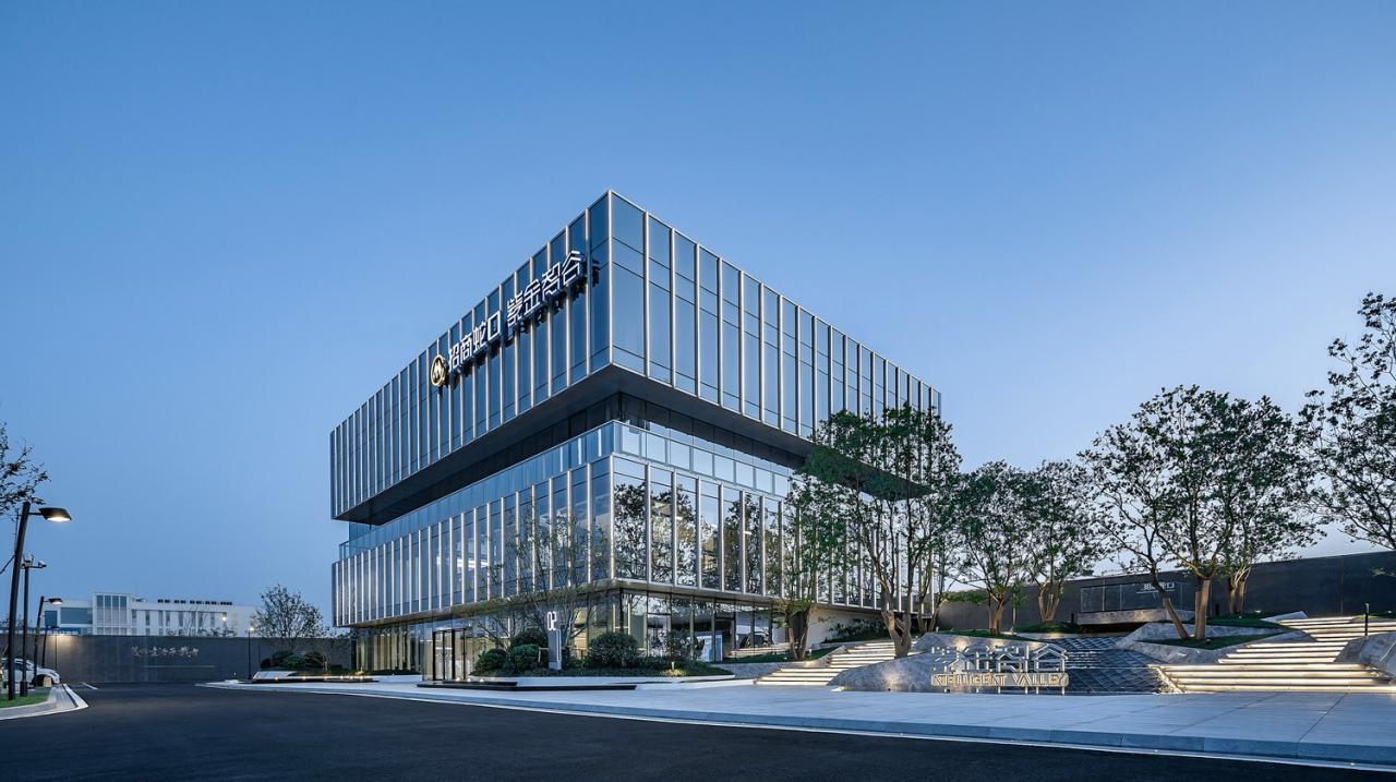 BIM建筑|南京紫金山麓首个AI人工智能产业载体 / 三益中国