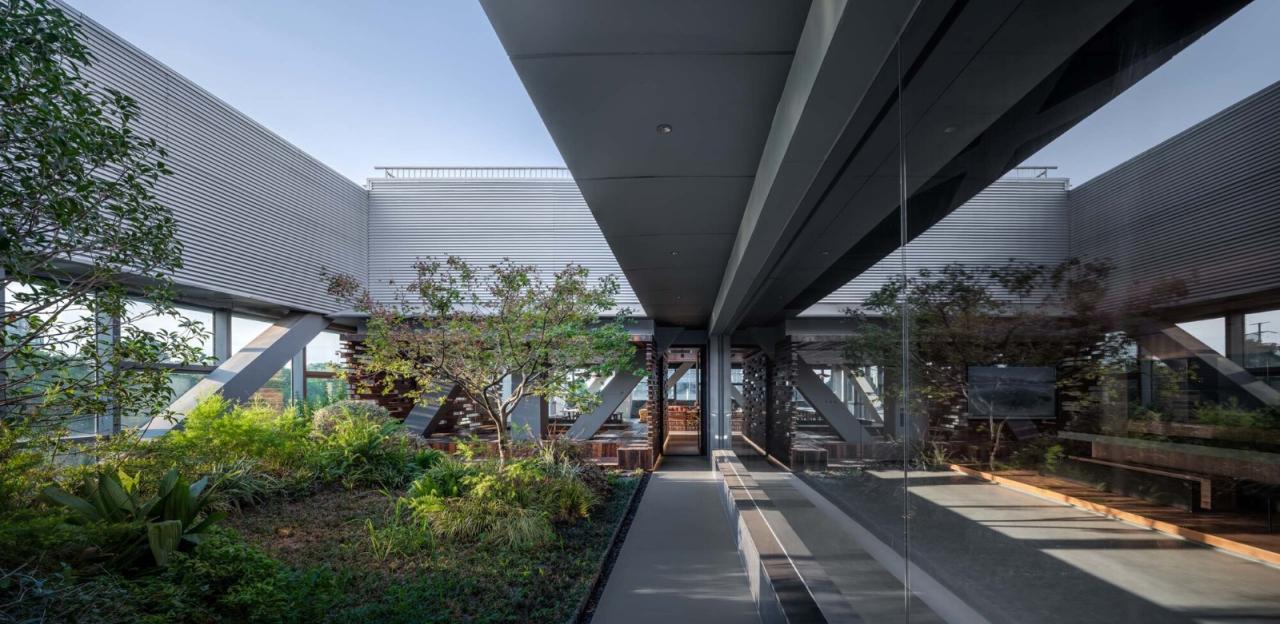 BIM建筑|道生天合上海临港总部园区 / 杜兹设计