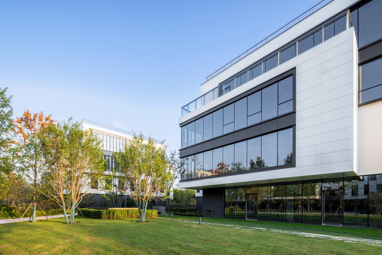 BIM建筑|南京紫金山麓首个AI人工智能产业载体 / 三益中国