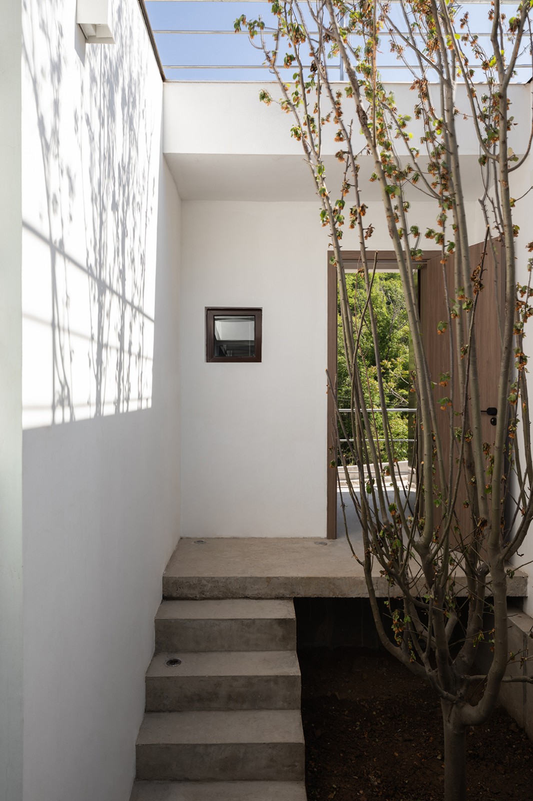 BIM建筑|姬沐苒的家 / 阿穆隆设计工作室