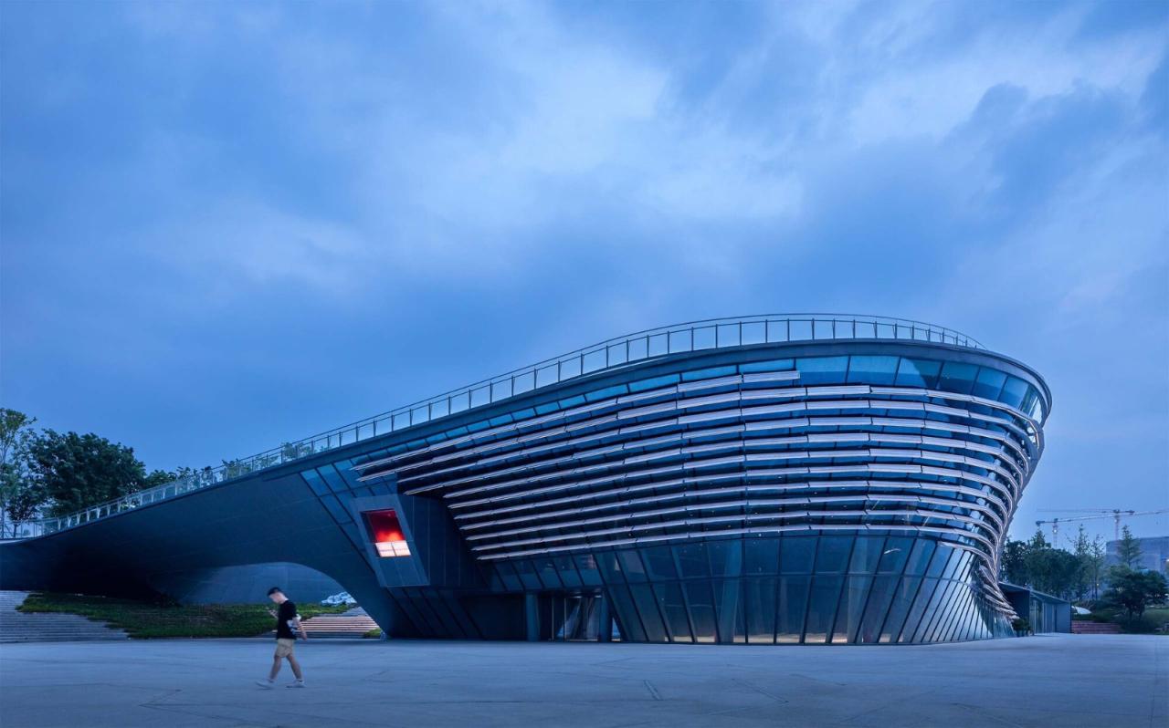 BIM建筑|成都天府路演艺术中心 / 天仝建筑