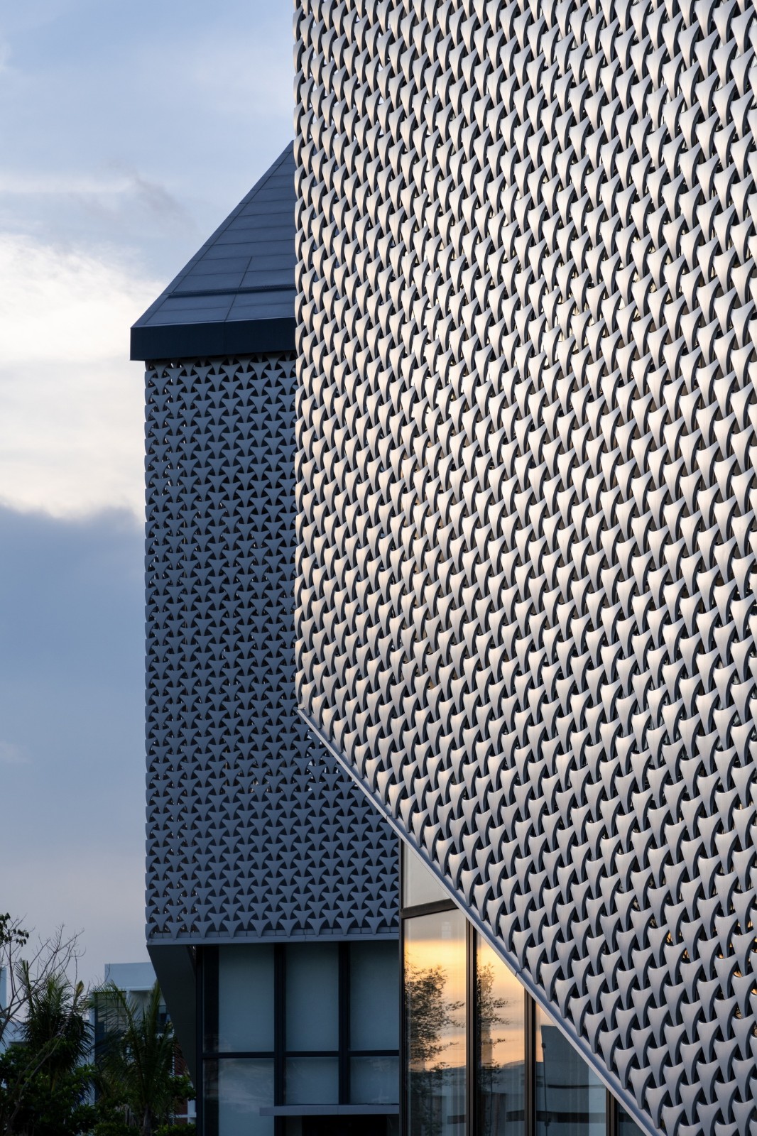 BIM建筑|三亚崖州湾科技城产业促进中心 / Gensler