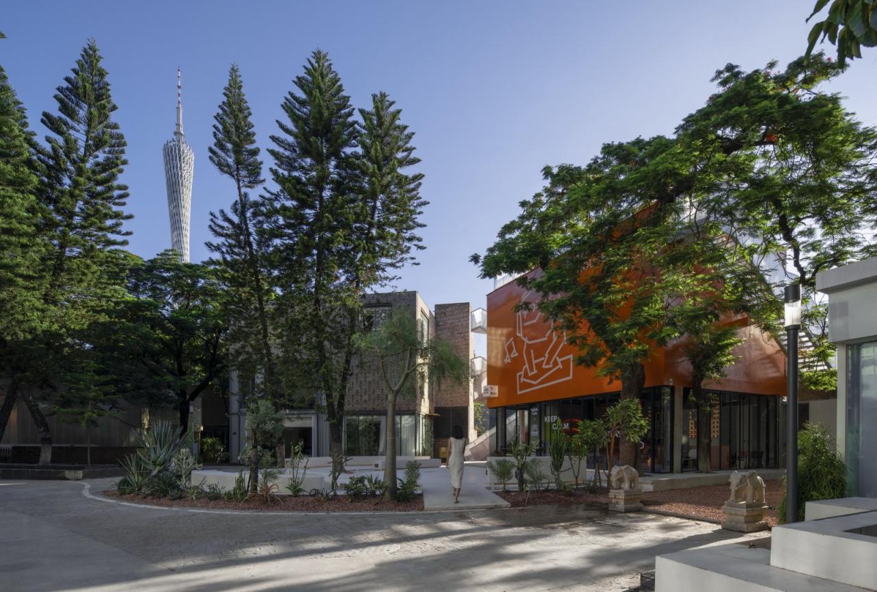 BIM建筑|工业遗址世界里的橙色糖果-未来社HOUSE / Wutopia Lab