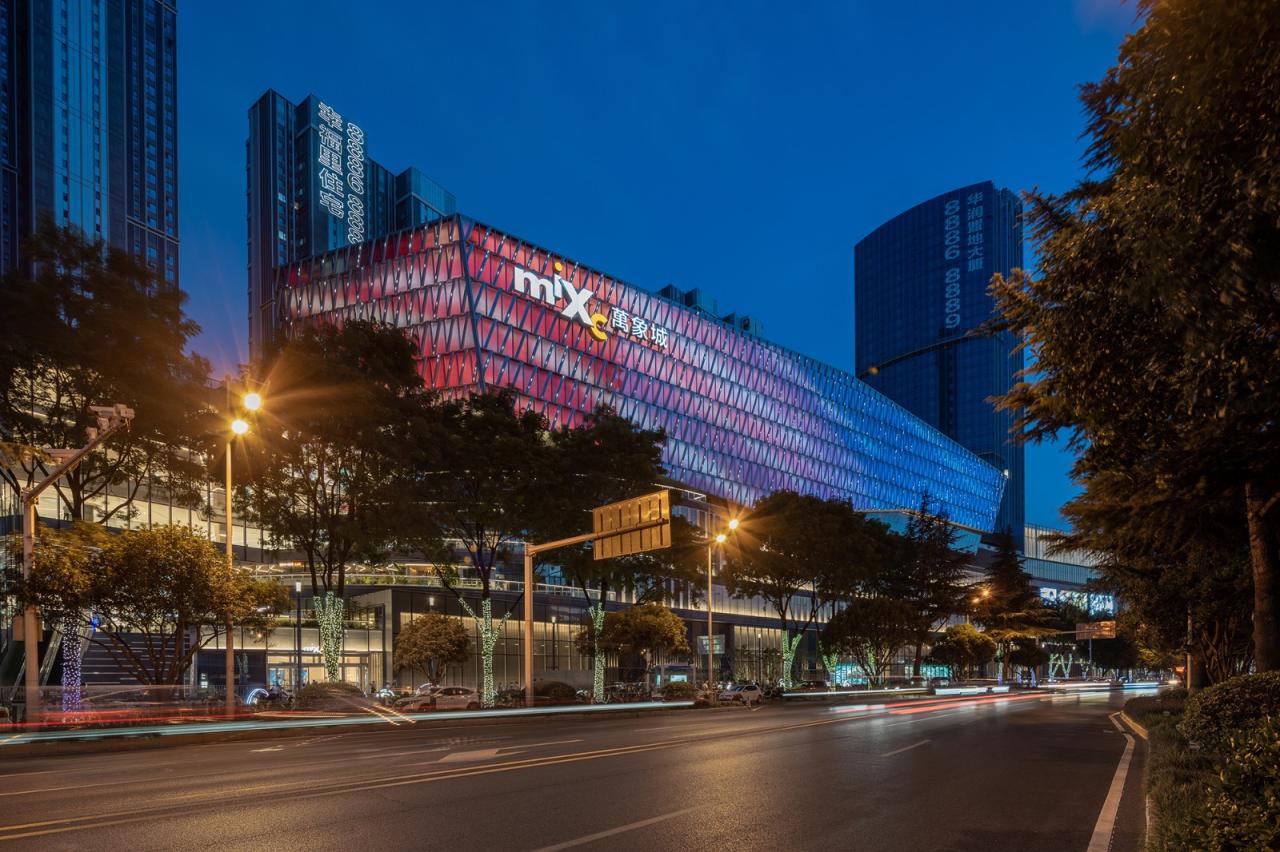 BIM建筑|武汉万象城：“水晶之冠”，光之“万象”/ GD大观国际