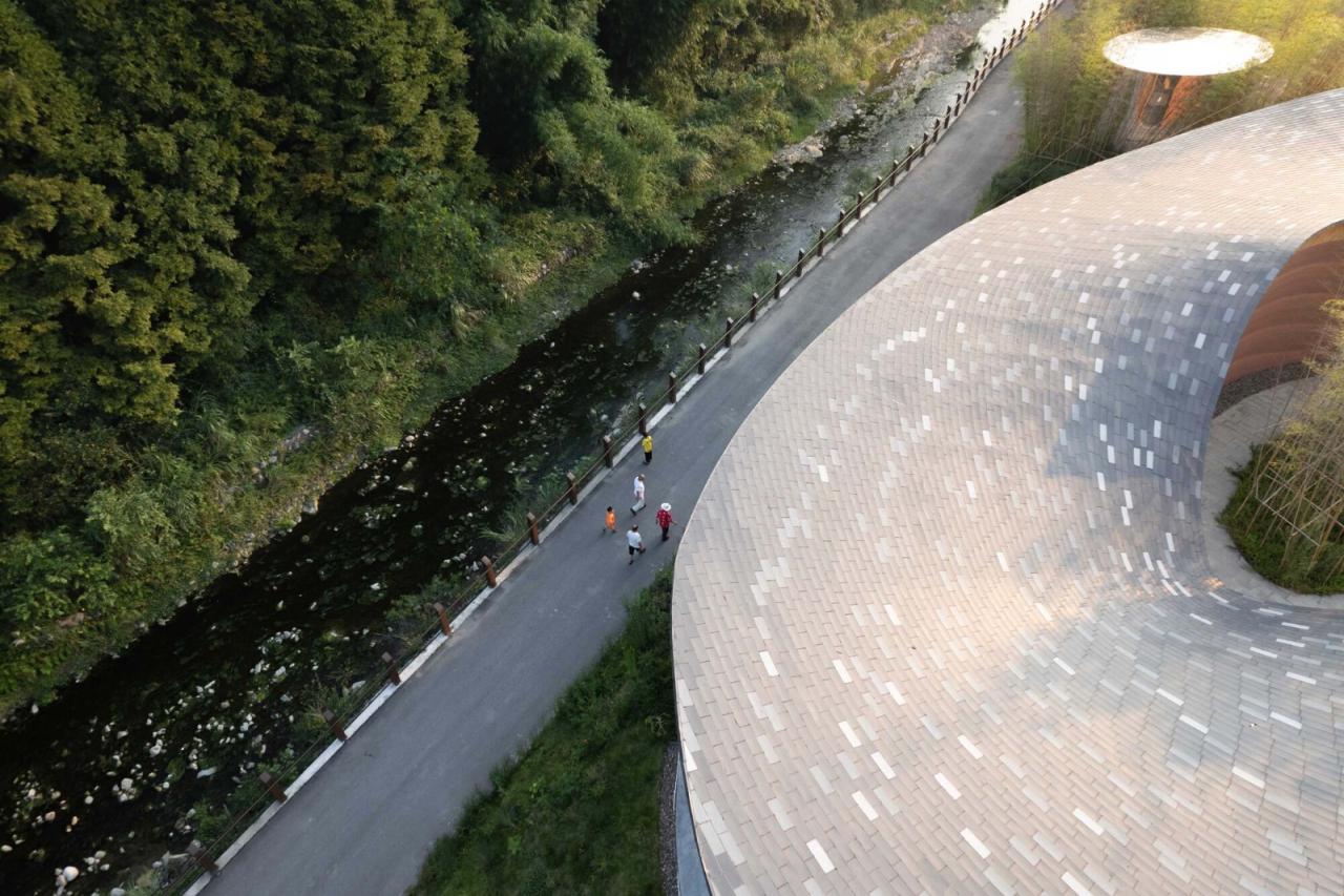 BIM建筑|柒村艺术设计中心 / 时地建筑