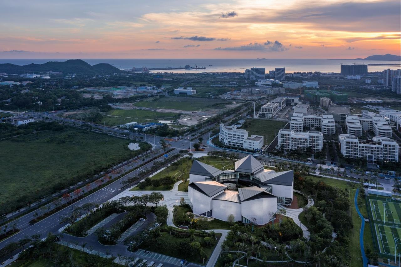 BIM建筑|三亚崖州湾科技城产业促进中心 / Gensler