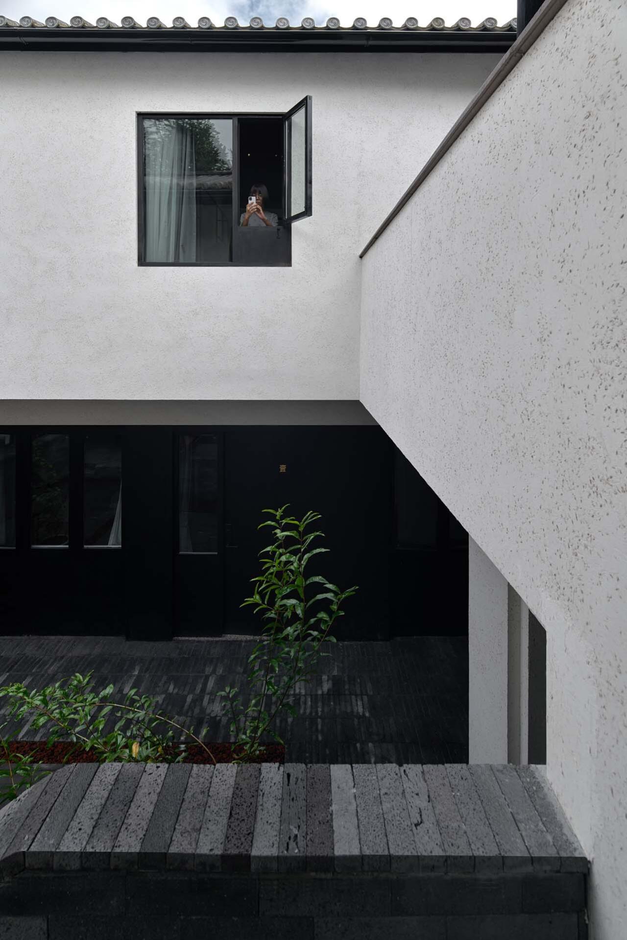 BIM建筑|腾冲叁柒廿壹院子 / 亼建筑