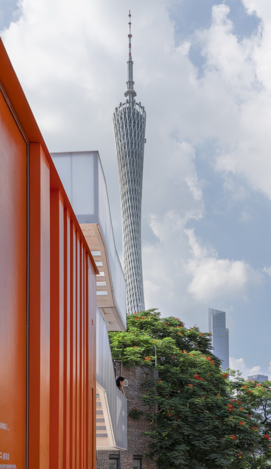 BIM建筑|工业遗址世界里的橙色糖果-未来社HOUSE / Wutopia Lab