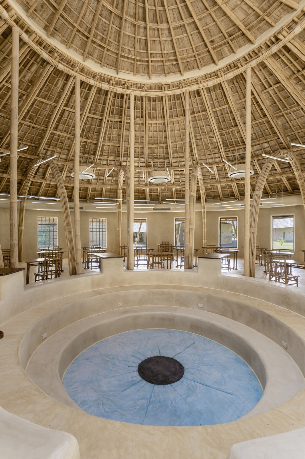 BIM建筑|竹结构建筑，Panyaden 中学图书馆 / Chiangmai Life Architects