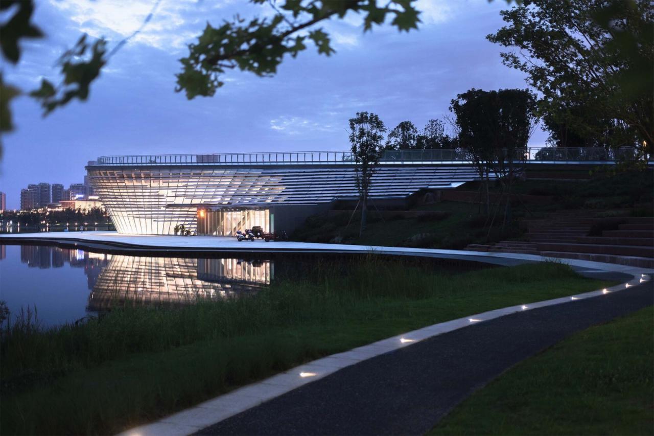 BIM建筑|成都天府路演艺术中心 / 天仝建筑