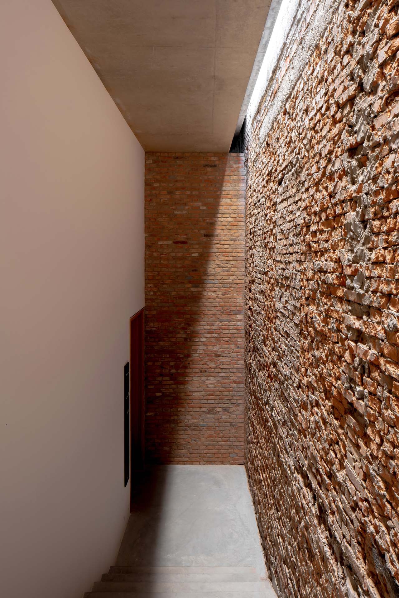 BIM建筑|798CUBE美术馆 / 朱锫建筑设计事务所