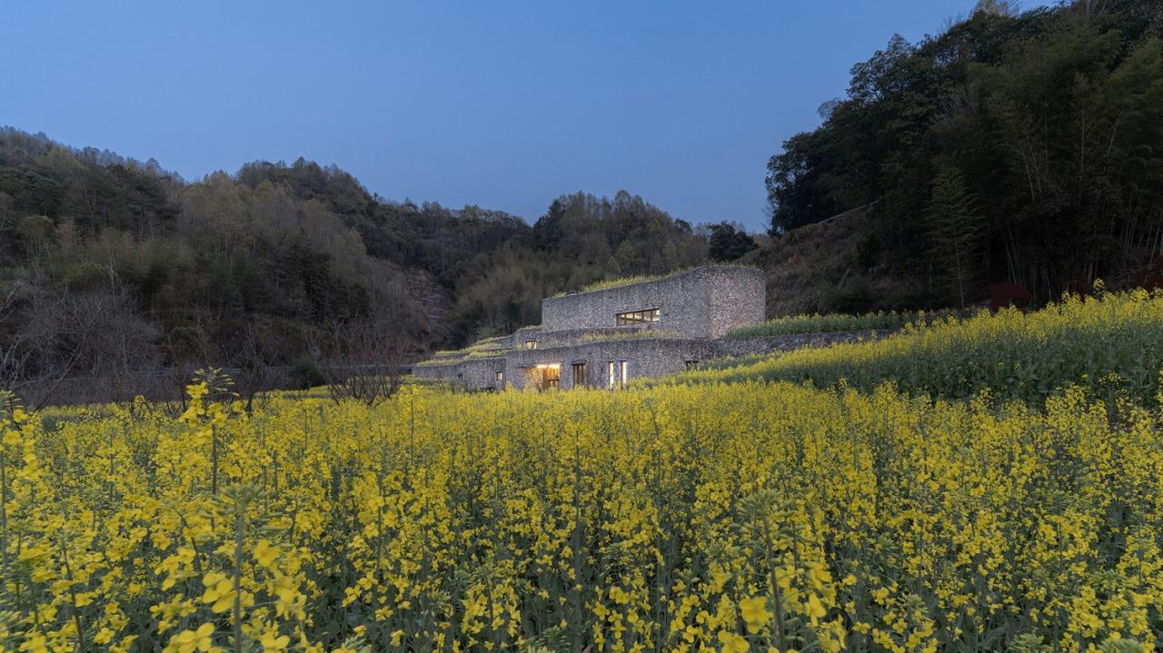 BIM建筑|消隐的建筑，内化的乡土——桑洲清溪文史馆 / UAD