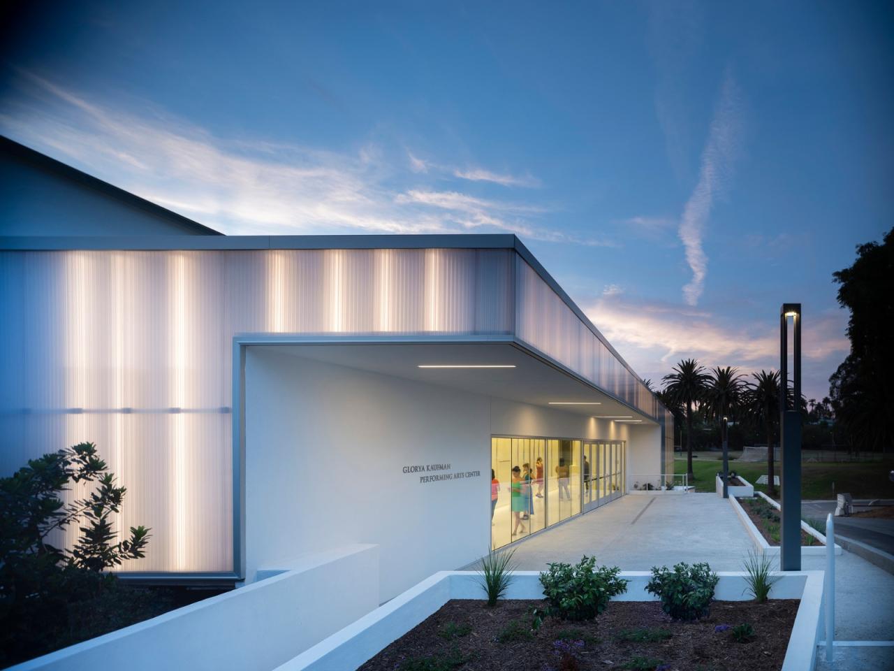 BIM建筑|Glorya Kaufman 表演艺术中心 / AUX Architecture