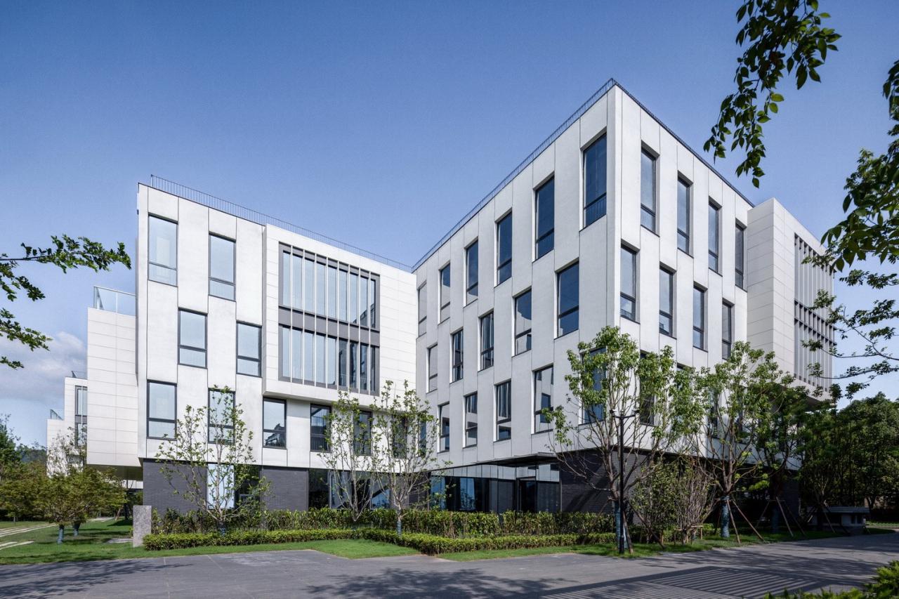 BIM建筑|南京紫金山麓首个AI人工智能产业载体 / 三益中国