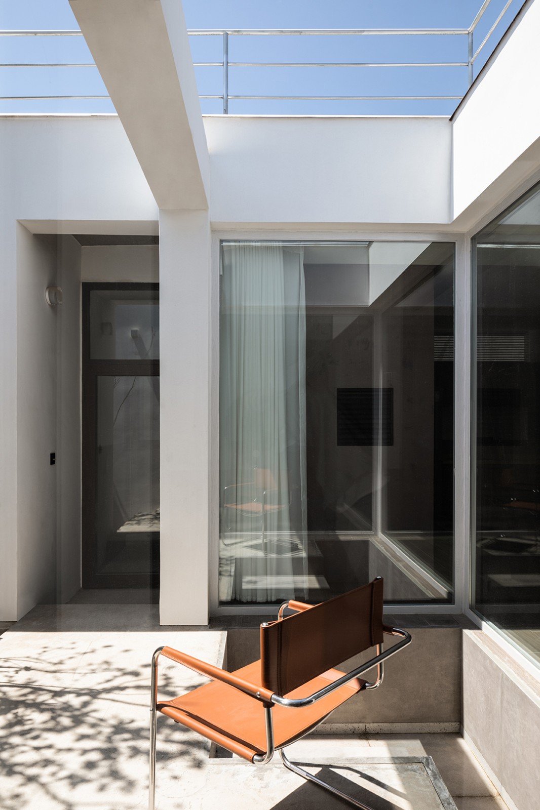 BIM建筑|姬沐苒的家 / 阿穆隆设计工作室