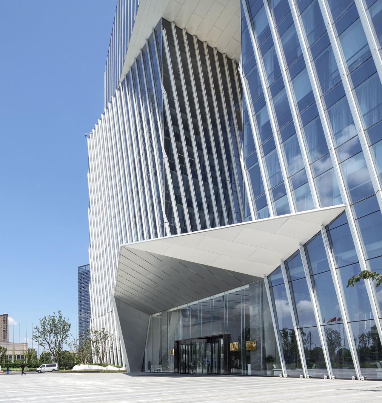 BIM建筑|巨石科技大厦 / 栖城设计