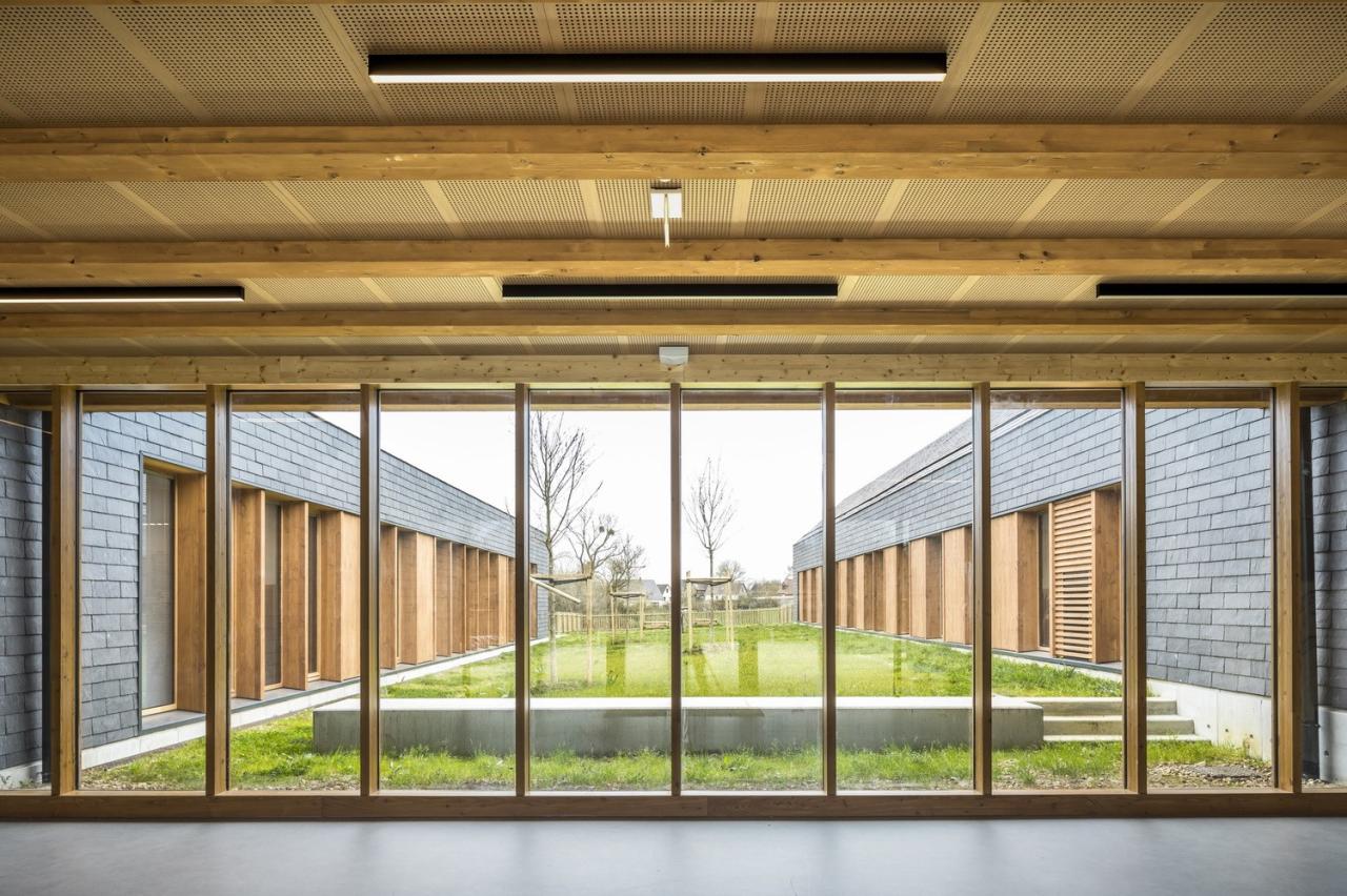 BIM建筑|Les Coteaux Fleuris 学校 / HEMAA Architectes + Hesters Oyon