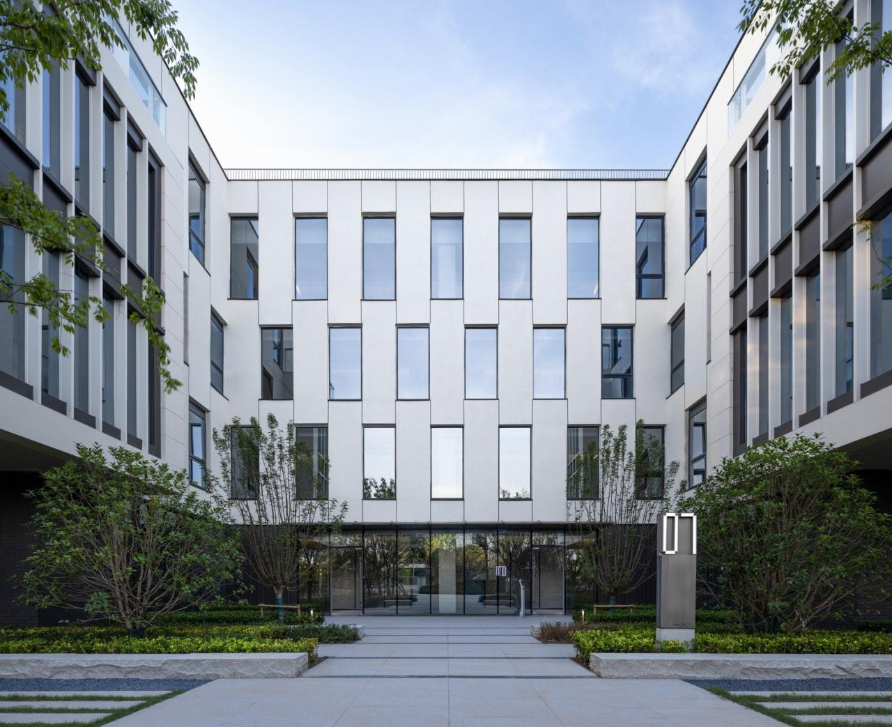 BIM建筑|南京紫金山麓首个AI人工智能产业载体 / 三益中国