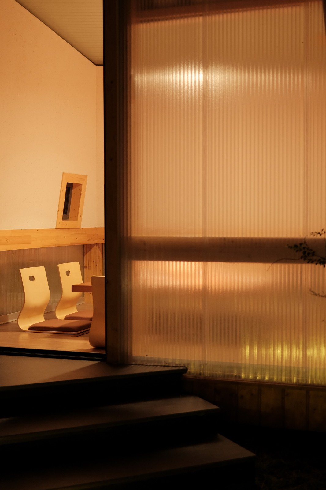 BIM建筑|乡亲们的院子餐厅 / 有点设计