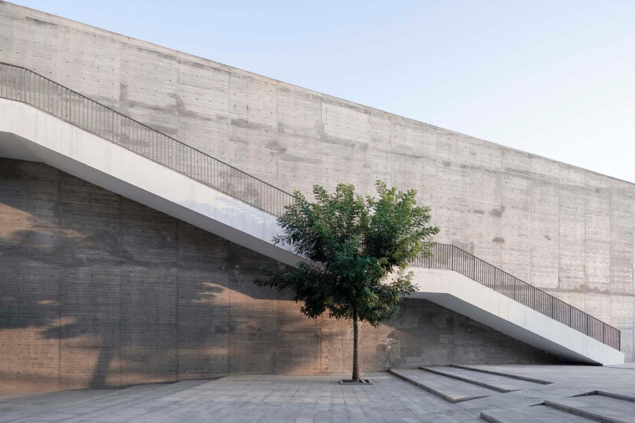 BIM建筑|友兰中学图艺综合楼 / WAU建筑事务所