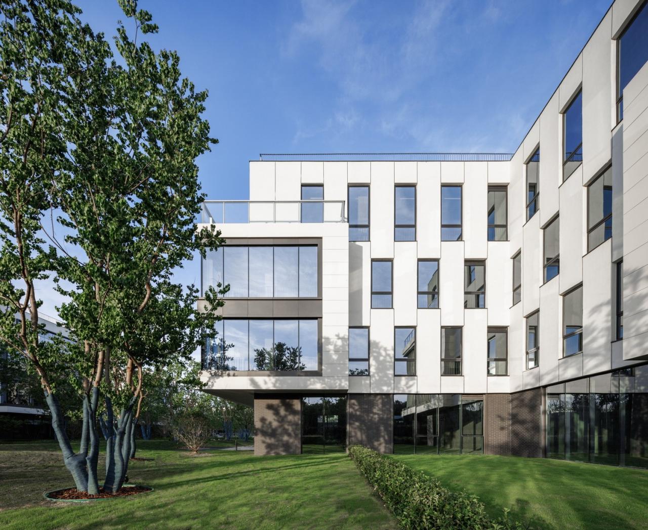 BIM建筑|南京紫金山麓首个AI人工智能产业载体 / 三益中国