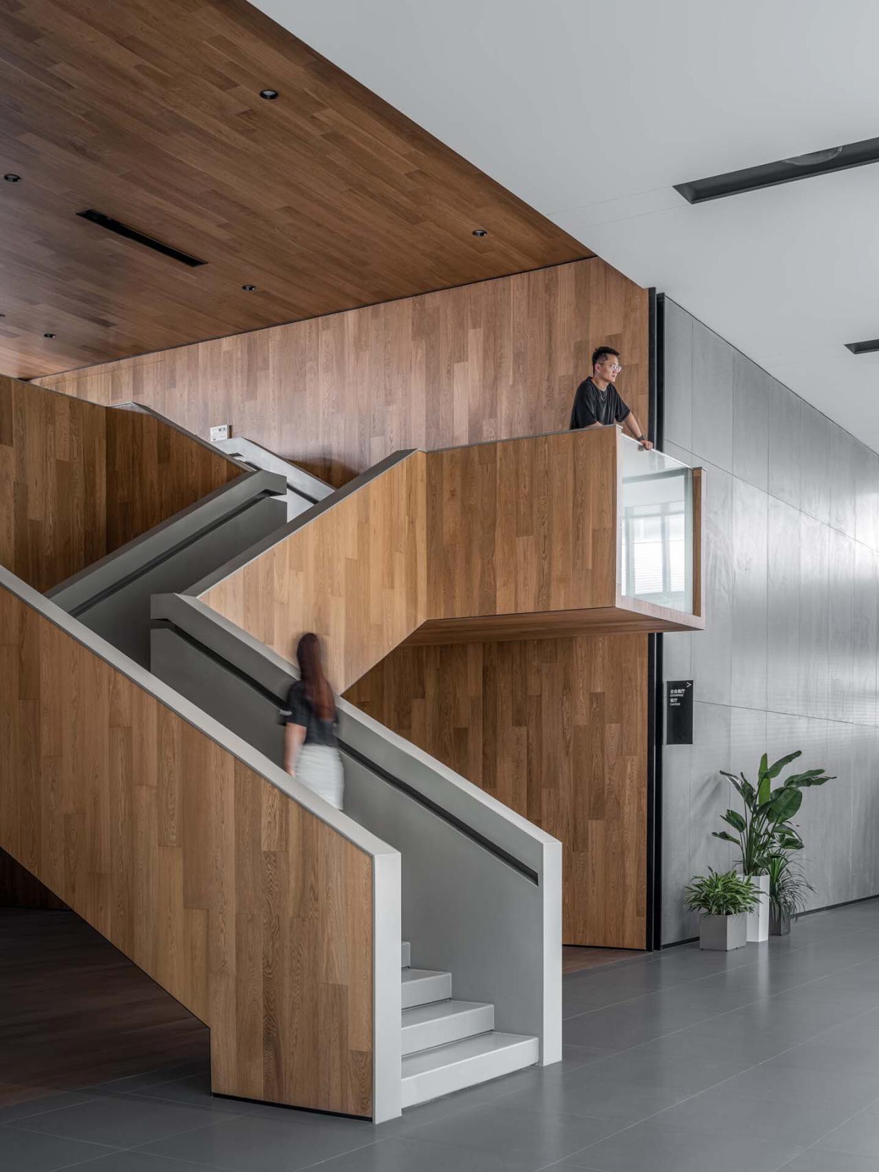 BIM建筑|道生天合上海临港总部园区 / 杜兹设计