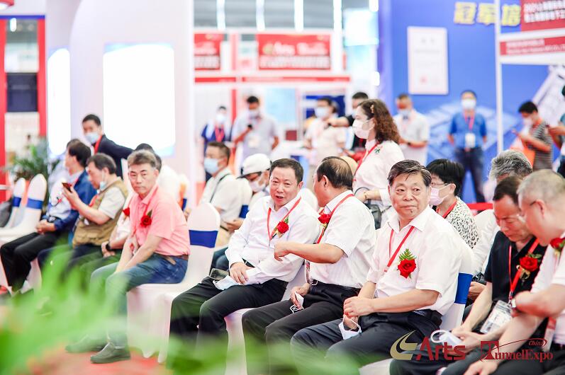 权威组织联合打造2022中国轨道交通发展高峰论坛