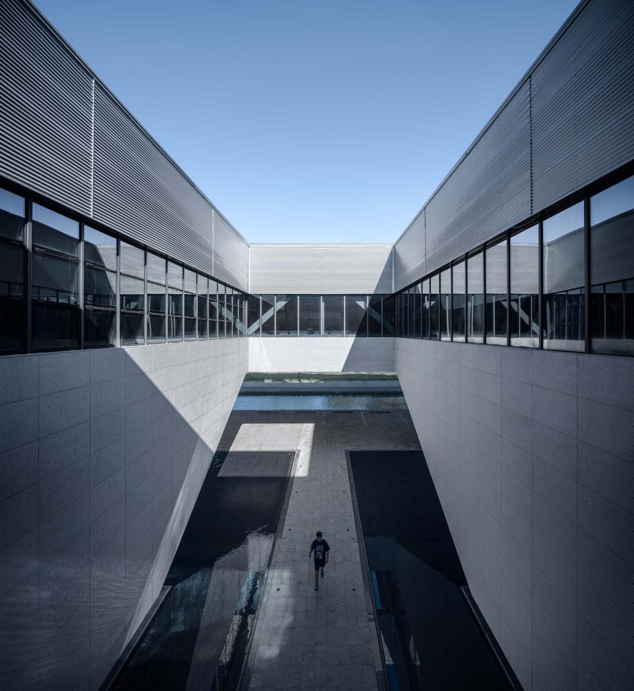 BIM建筑|道生天合上海临港总部园区 / 杜兹设计