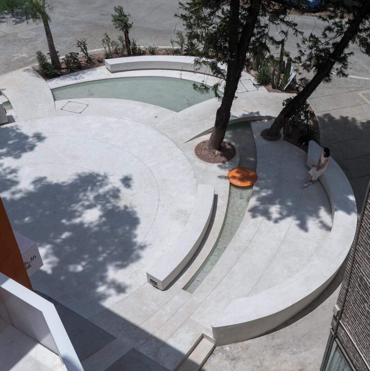 BIM建筑|工业遗址世界里的橙色糖果-未来社HOUSE / Wutopia Lab