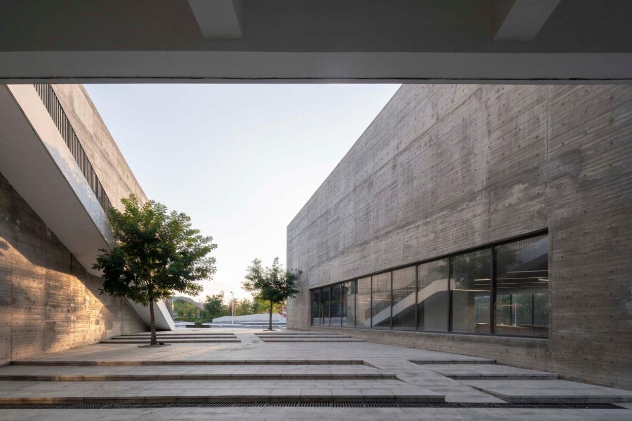 BIM建筑|友兰中学图艺综合楼 / WAU建筑事务所