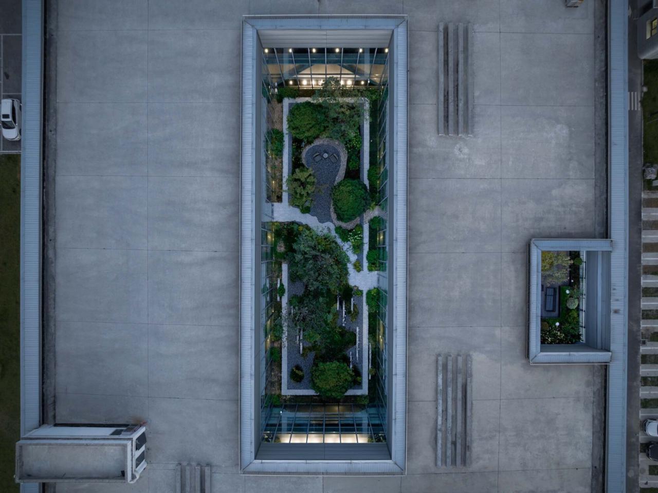 BIM建筑|道生天合上海临港总部园区 / 杜兹设计