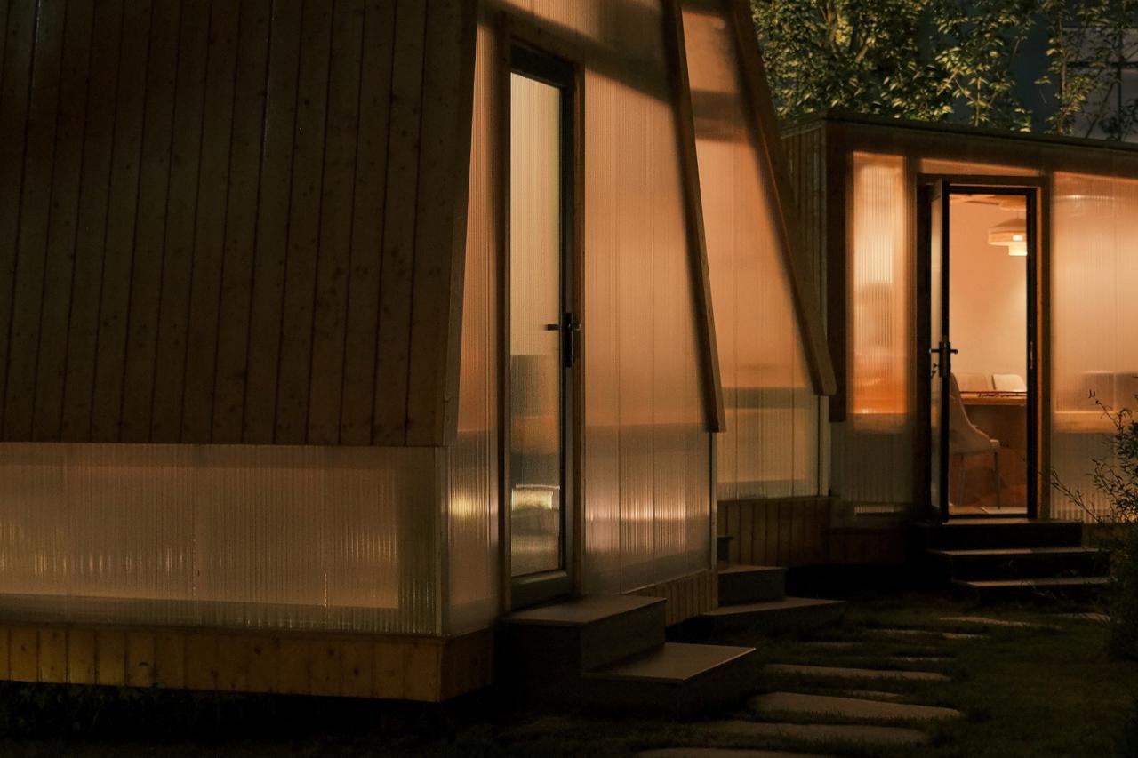 BIM建筑|乡亲们的院子餐厅 / 有点设计