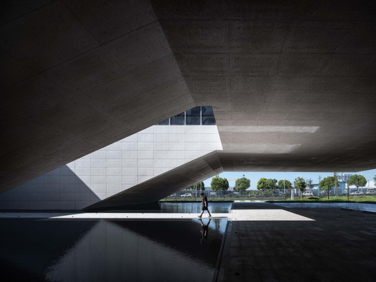 BIM建筑|道生天合上海临港总部园区 / 杜兹设计