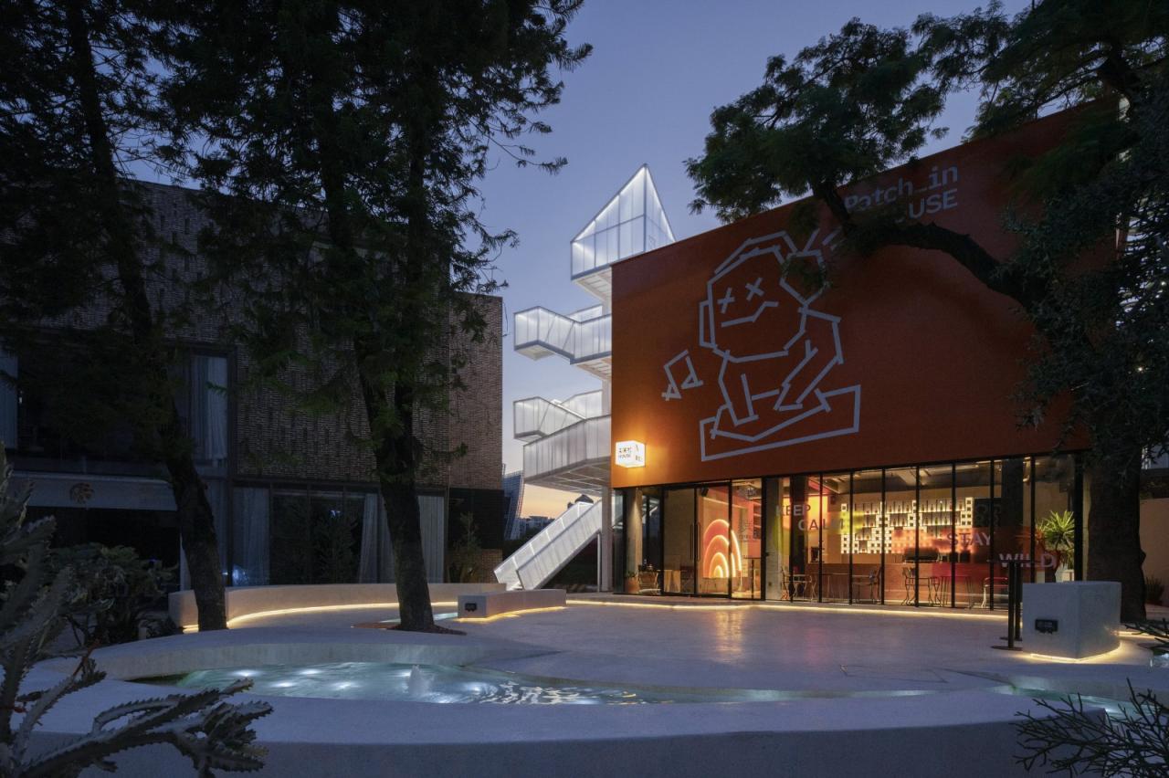 BIM建筑|工业遗址世界里的橙色糖果-未来社HOUSE / Wutopia Lab