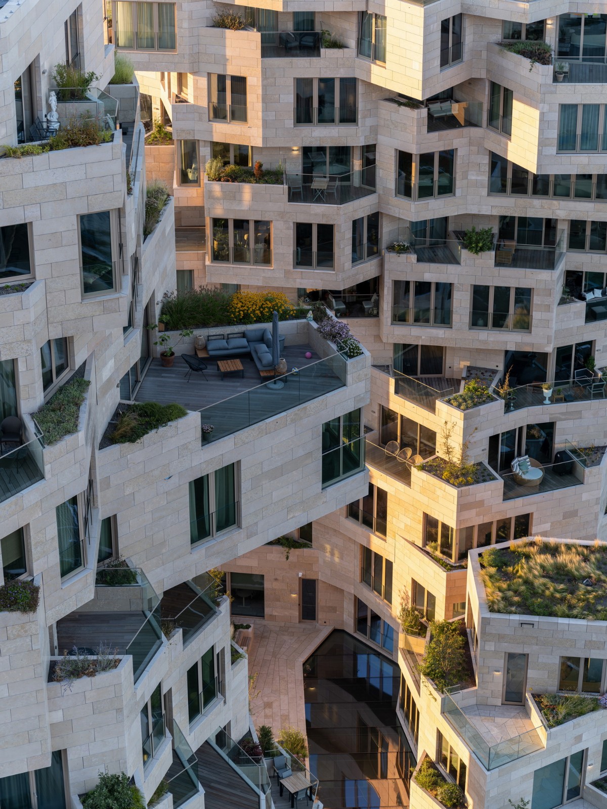 BIM建筑|“山谷”塔楼群 / MVRDV