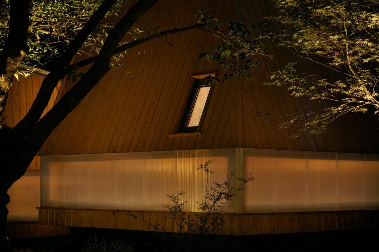 BIM建筑|乡亲们的院子餐厅 / 有点设计