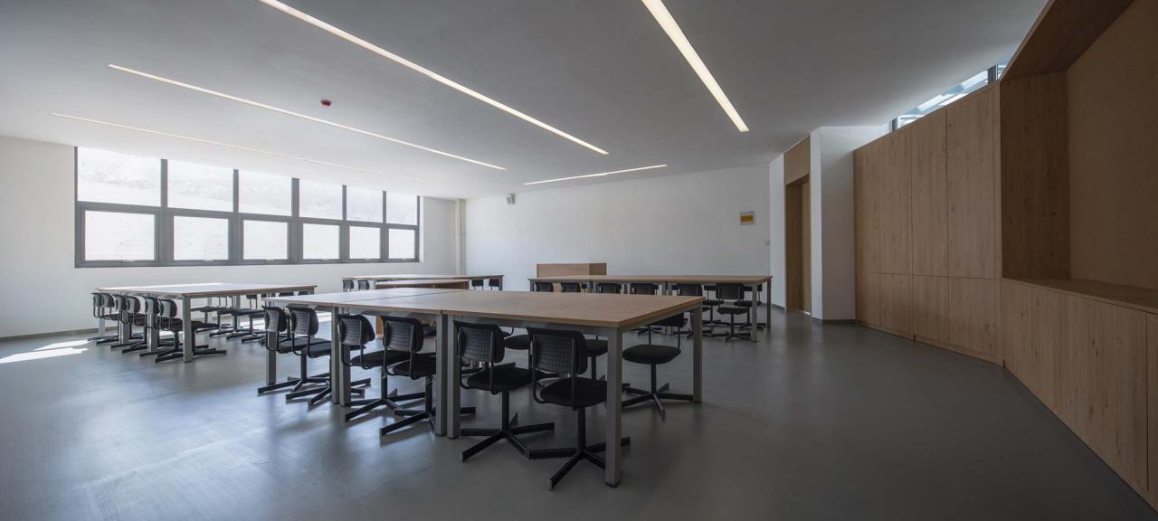 BIM建筑|友兰中学图艺综合楼 / WAU建筑事务所