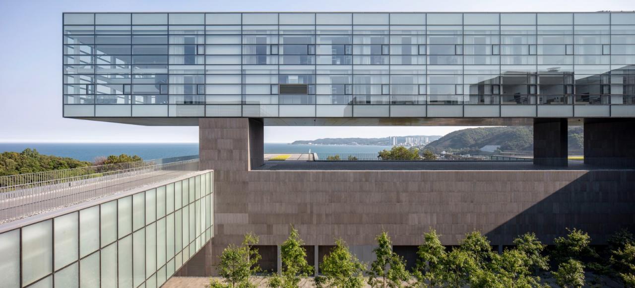 BIM建筑|韩国现代集团全球合作伙伴中心+庆州大学校园区 / Hyunjun Mihn + mp_art architects