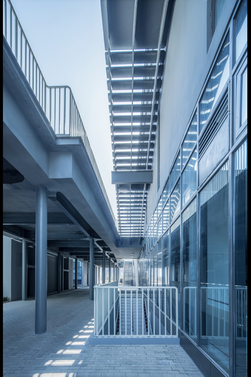 BIM建筑|郑州航空港第八安置区配套中学暨郑州第130中学 / 上海联创设计集团