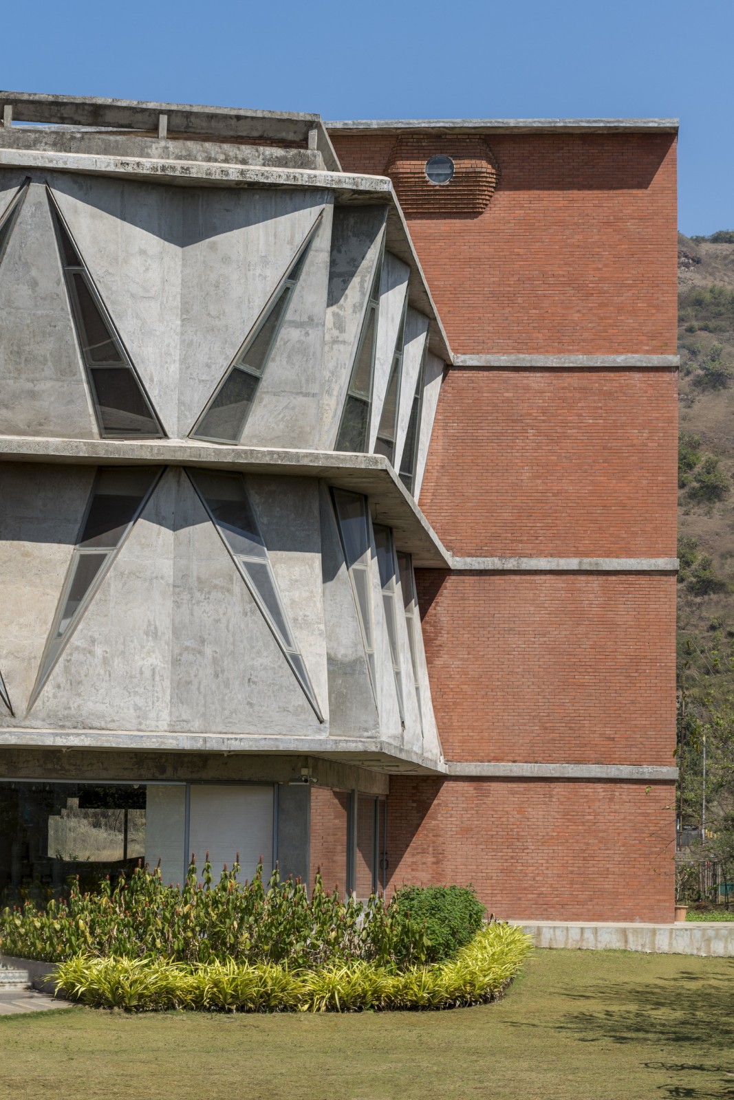 BIM建筑|Manshakti Mindgym 博物馆 / Design Workshop