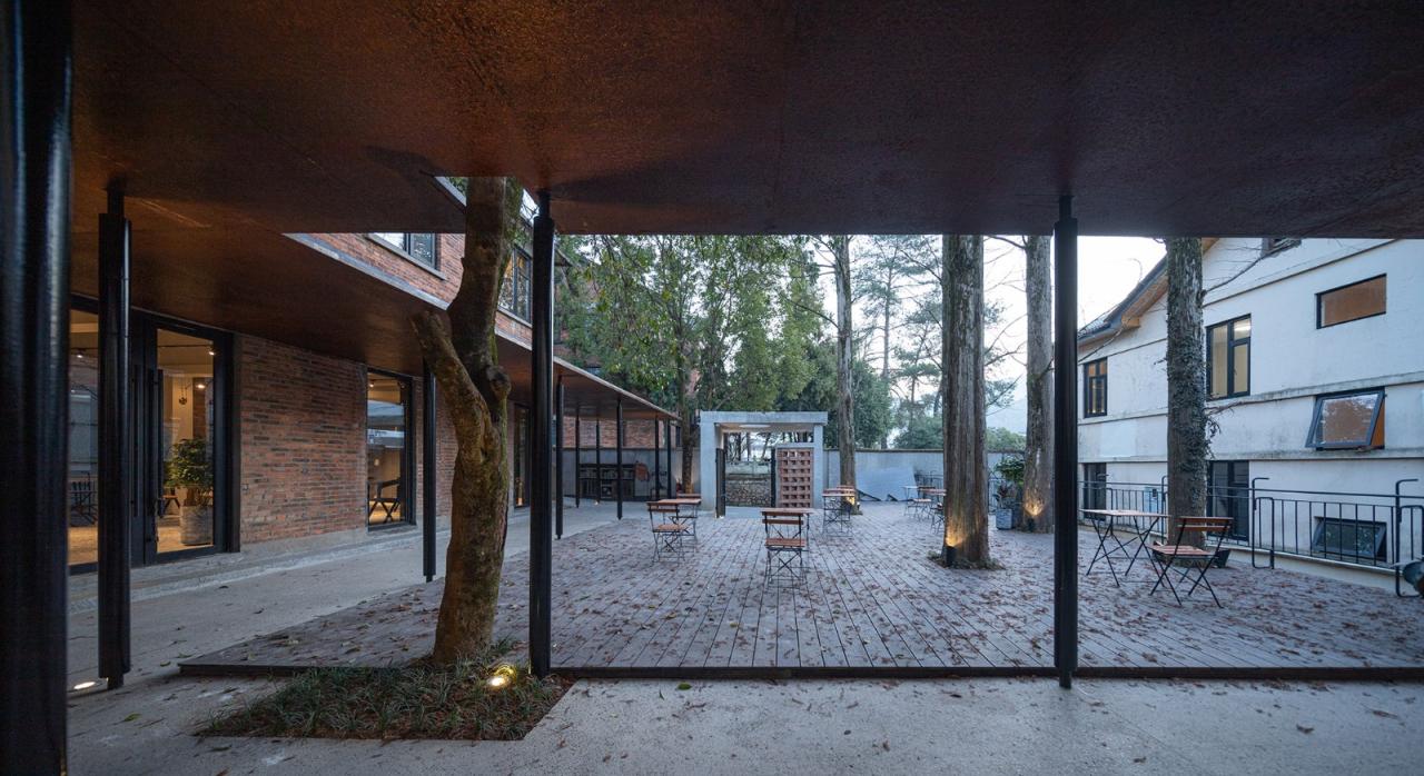 BIM建筑|龙游溪口镇乡村未来社区圃舍·溪口共享民宿 / 上海严旸建筑设计工作室