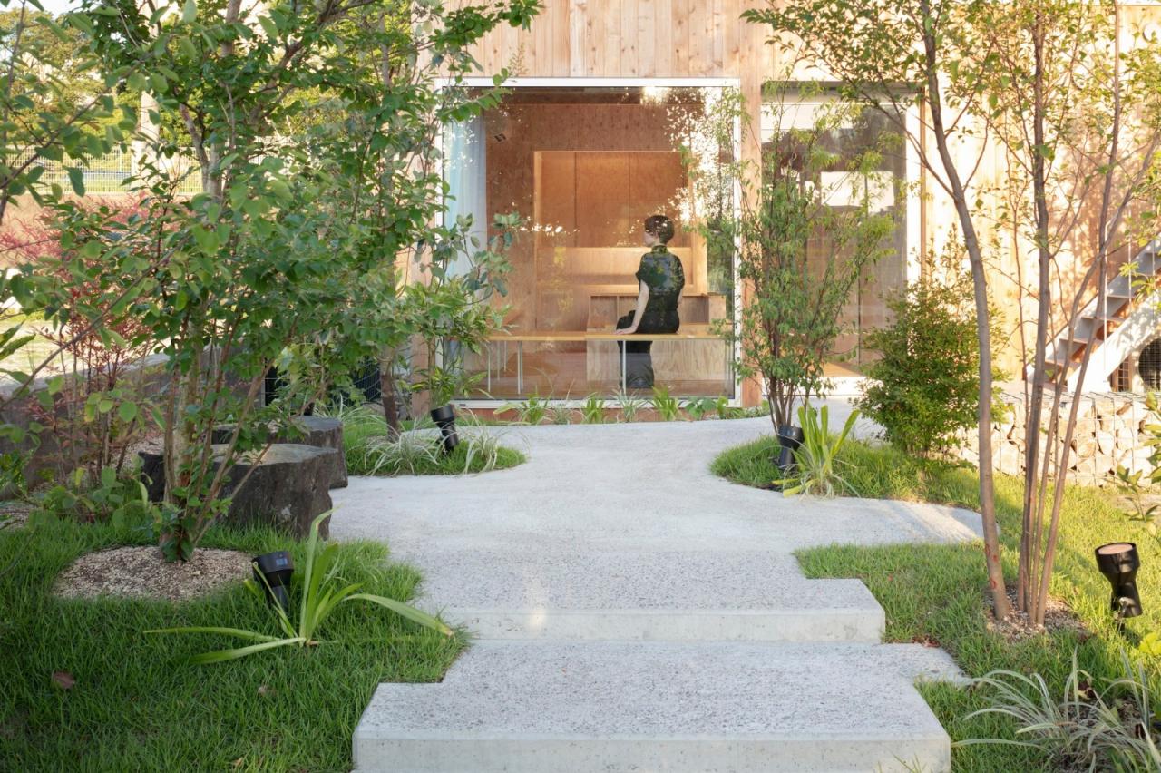 BIM建筑|森林中的牙医诊所 / YYA / Yusuke Yoshino Architects