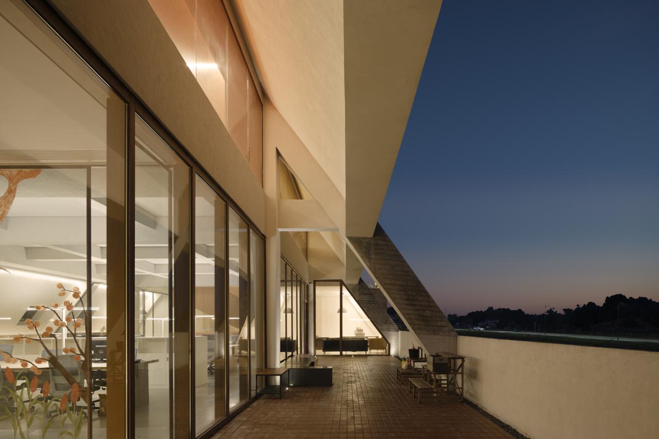 BIM建筑|释放天性的乡村俱乐部 ：江小白的一亩三分地 JOYBO FARM / 未见筑设计事务所