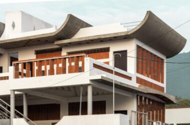 BIM建筑|印度 Coimbatore 修行中心 / Masonry of Architects-BIM建筑网