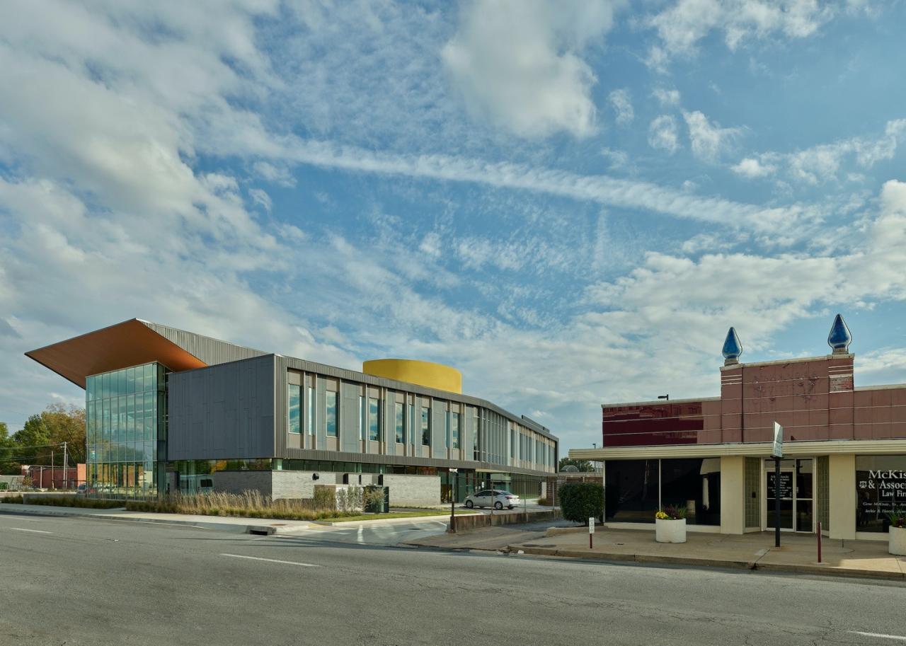 BIM建筑|派恩布拉夫总图书馆 / Polk Stanley Wilcox Architects