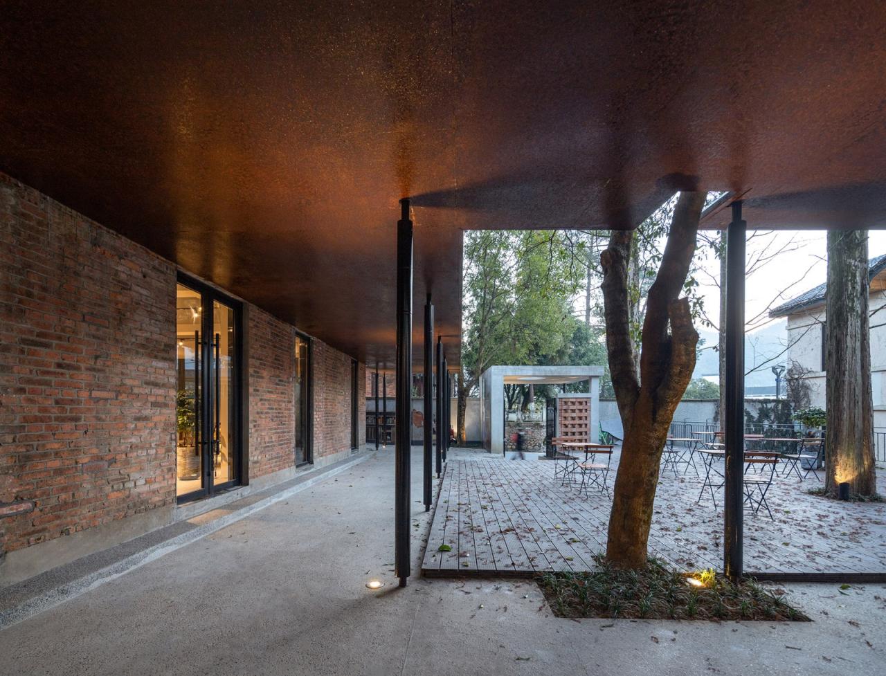 BIM建筑|龙游溪口镇乡村未来社区圃舍·溪口共享民宿 / 上海严旸建筑设计工作室