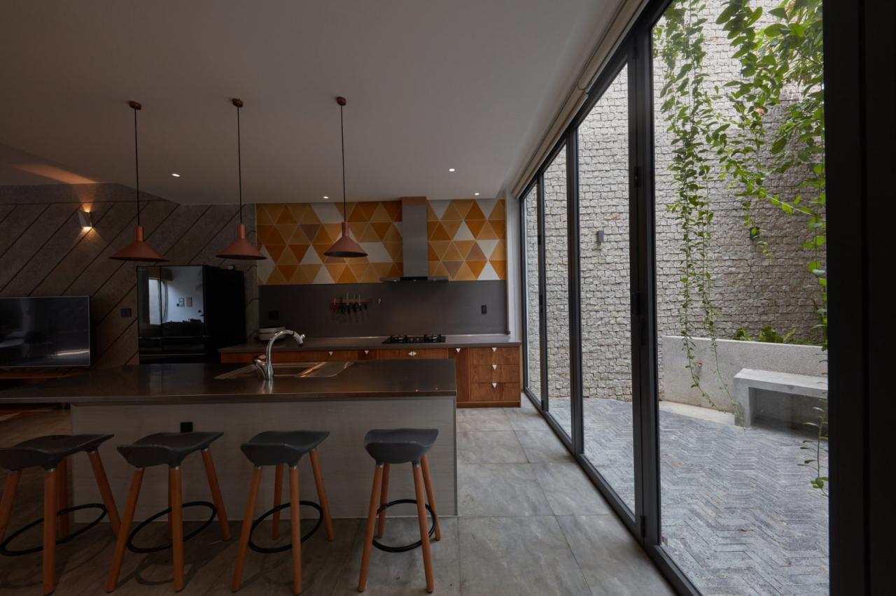 BIM建筑|三角形之家 / Khuon Studio