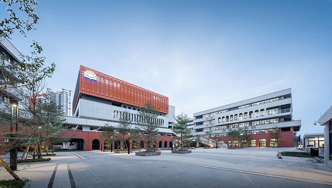 BIM建筑|台山市广旭实验学校 / 象外营造工作室